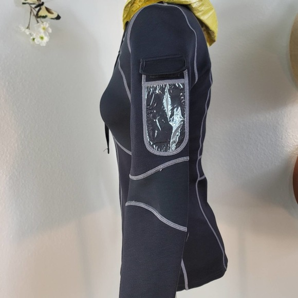 ZAGGORA BURN MORE CALORIES W HOT BODY WATERPROOF BLACK TRACK JACKET W HOOD SZ: M - Picture 6 of 16